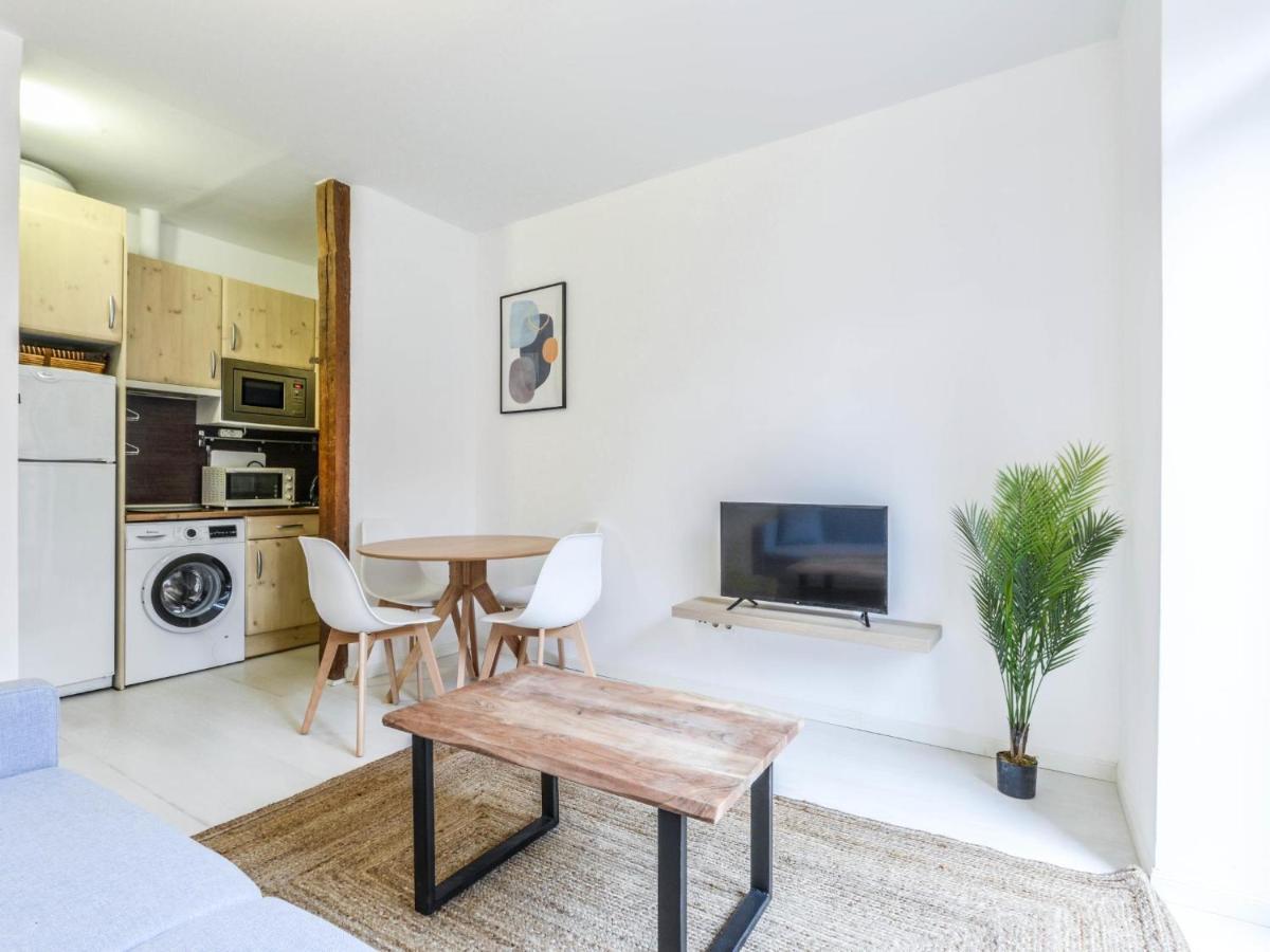 Apartamento En Cava Baja Apartman Madrid Kültér fotó