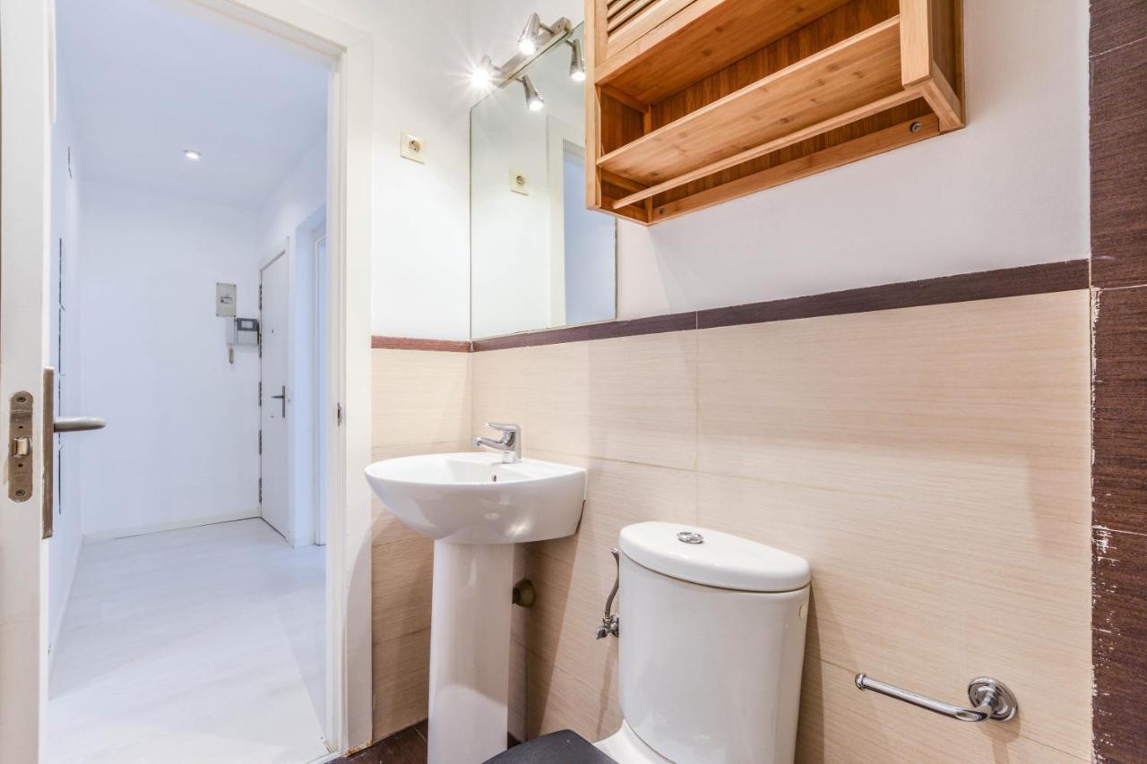 Apartamento En Cava Baja Apartman Madrid Kültér fotó